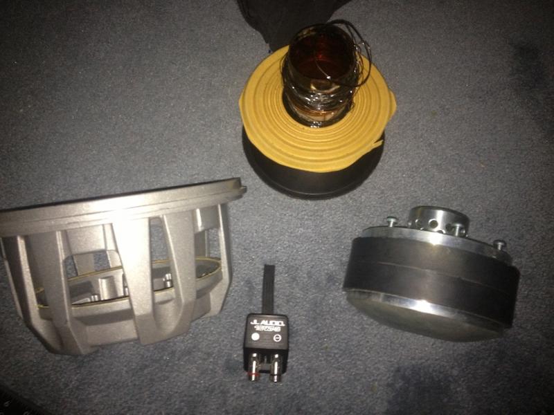 Used Jl Audio 10w7 Parts Only In Subwoofers 90 Car Audio Forumz The 1 Car Audio Forum