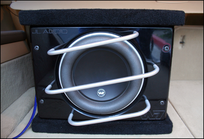 Jl 8w7 Wedge Box In A Crx Car Audio Forumz The 1 Car Audio Forum