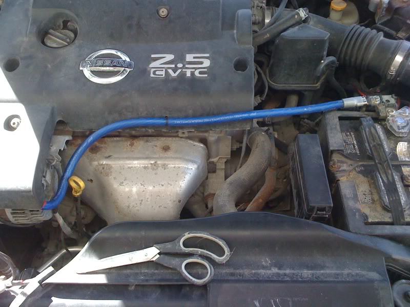 2005 nissan altima battery terminal